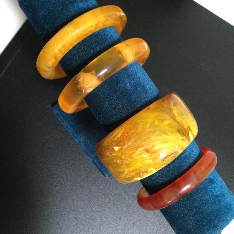 Vintage Nice Chunky Lucite Bangle Bracelet Lot 4 pc.