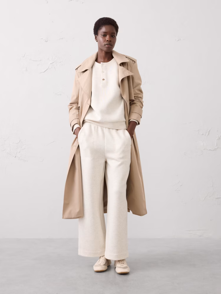 Why I Prefer Banana Republic Factory 4 55% cotton, 45% polyester.