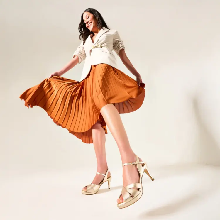 Let's Discuss Comfy Party Shoes for Us Grown Women 6 calla emily sandals in champagne leather